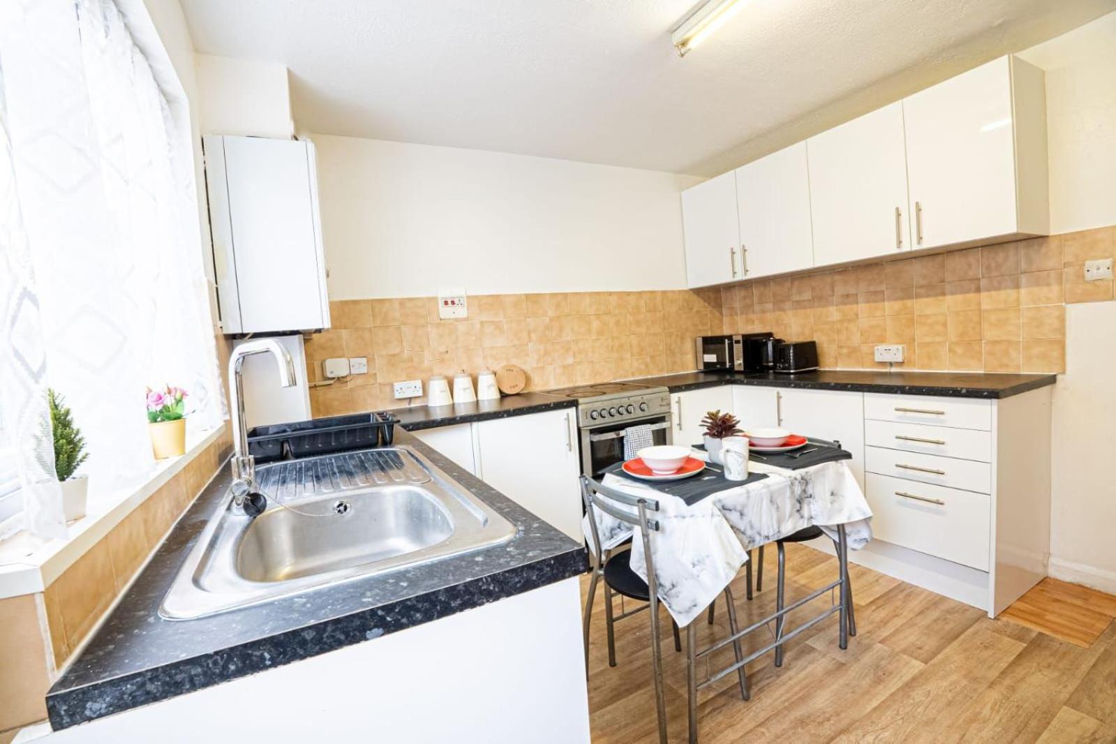 Alloggio in famiglia Docklands Near Excel And Airport 2 Double Ensuites For Up To 4 People Londra